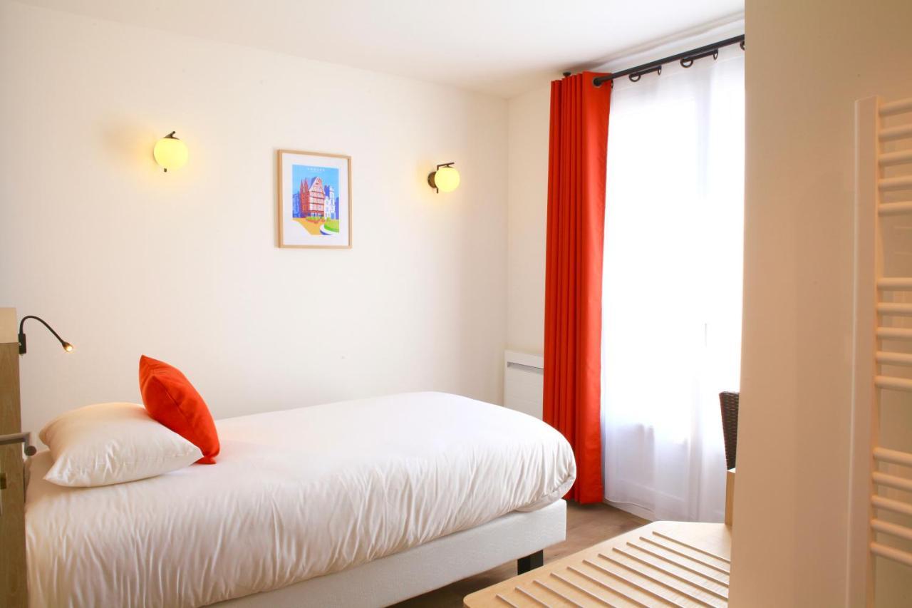Logis Hotels- Hotel Marguerite D'Anjou Angers Chateau Ngoại thất bức ảnh