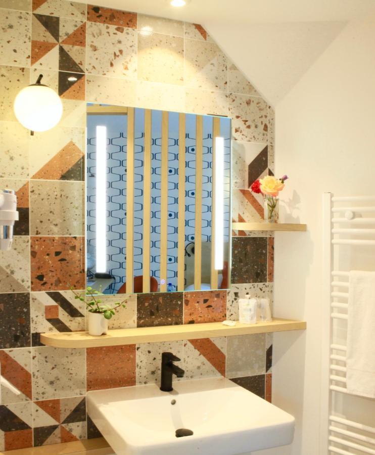 Logis Hotels- Hotel Marguerite D'Anjou Angers Chateau Ngoại thất bức ảnh