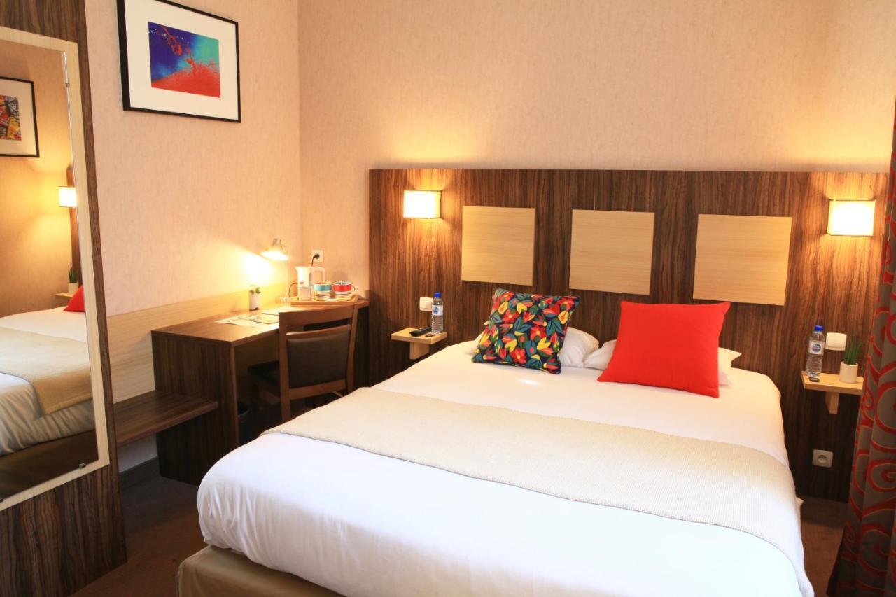 Logis Hotels- Hotel Marguerite D'Anjou Angers Chateau Ngoại thất bức ảnh